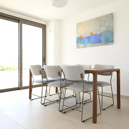 Serenity Waves 27 וילה Softades